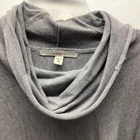 Fever Grey Knit Cowl Neck Tunic Faux Wrap Sweater Top Size Medium Preowned - Picture 3 of 6